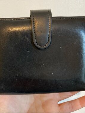 Coach Vintage Black Leather Bifold Wallet Snap Closure with Gold-Tone Hardware
